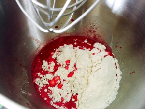 Lovecakes - Rote Beete Pfannkuchen Zubereitung Teig